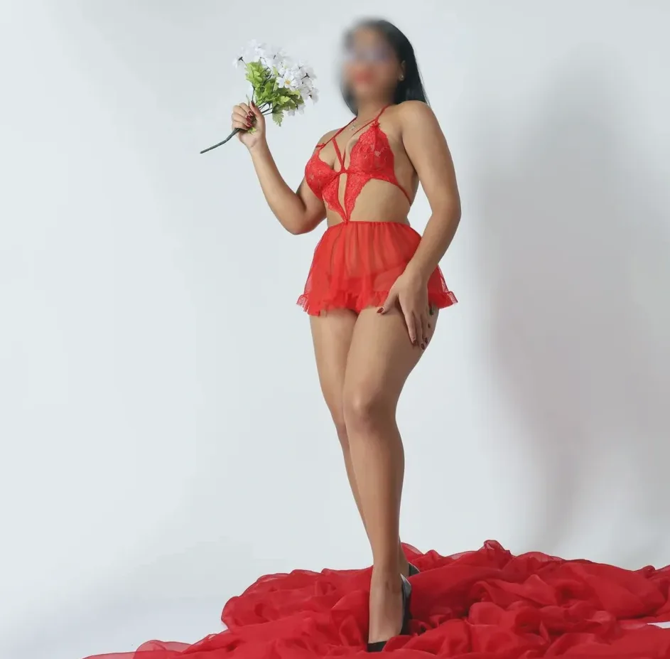 Aleyna, 21