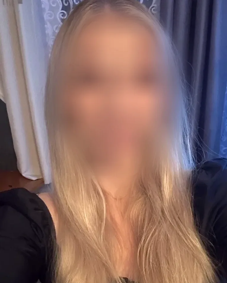 Maike, 26