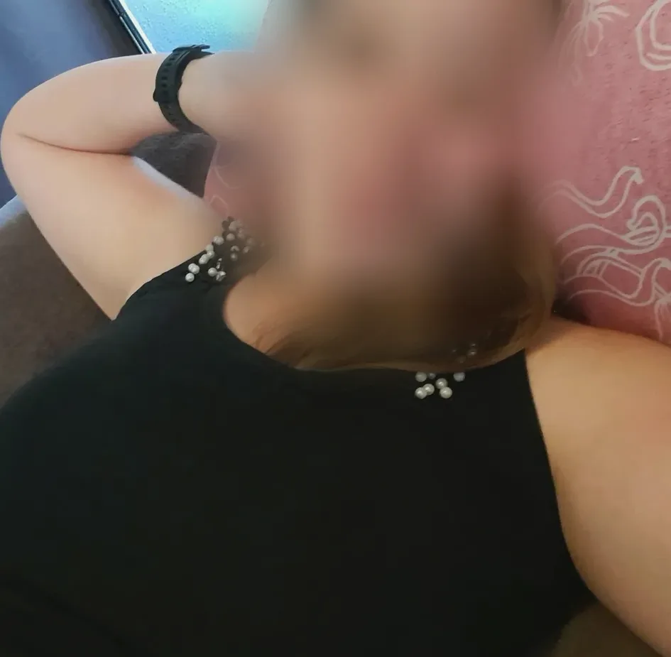 Romy, 37